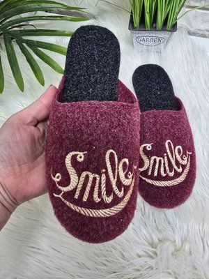 Жіночі капці з повсті з вишивкою "SMILE" 40 повс/б40 фото